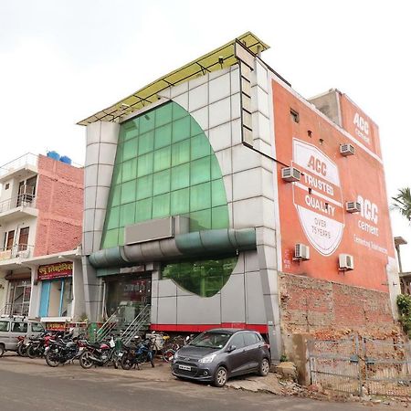 Oyo 45398 Kunal Hotel Etāwah Eksteriør billede