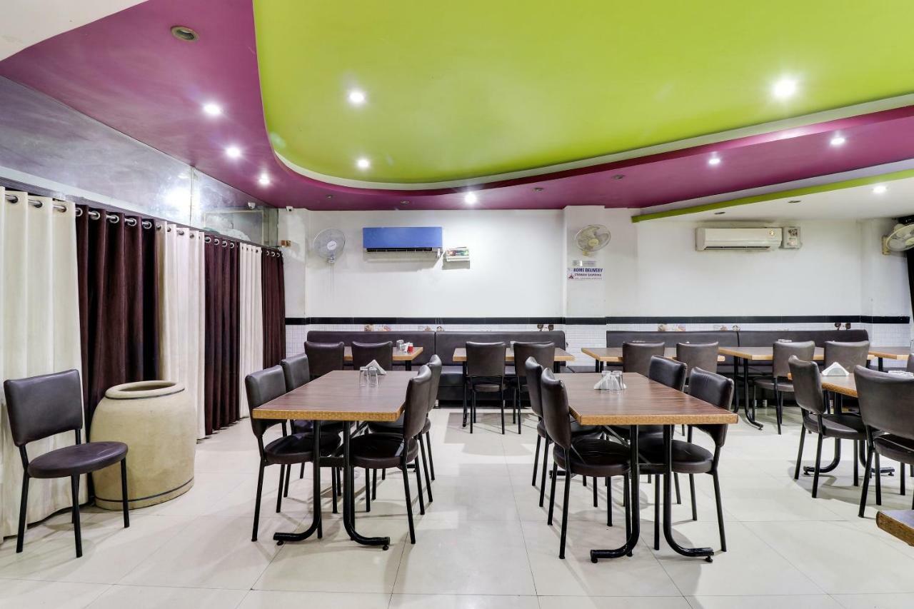 Oyo 45398 Kunal Hotel Etāwah Eksteriør billede