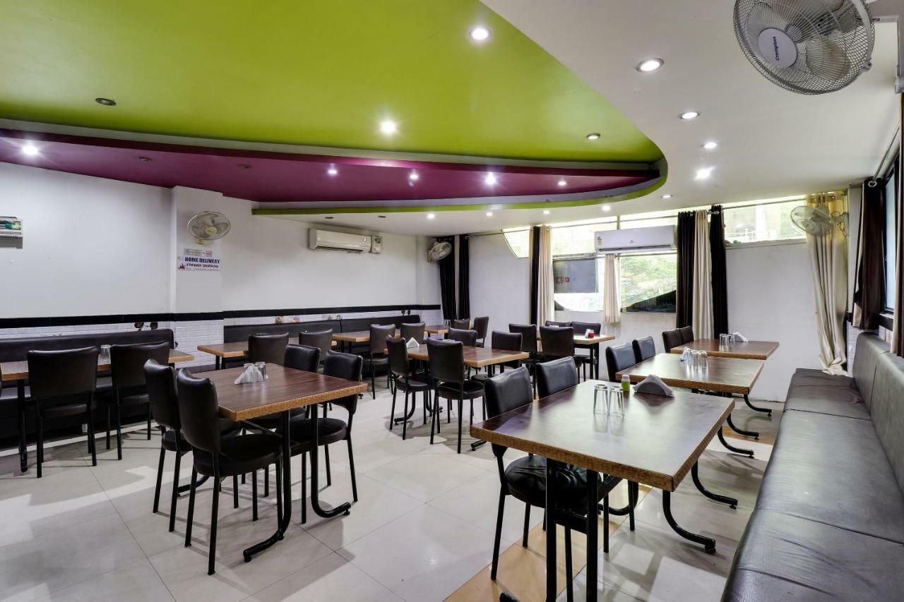 Oyo 45398 Kunal Hotel Etāwah Eksteriør billede