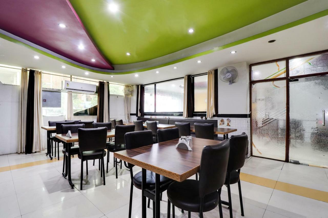 Oyo 45398 Kunal Hotel Etāwah Eksteriør billede